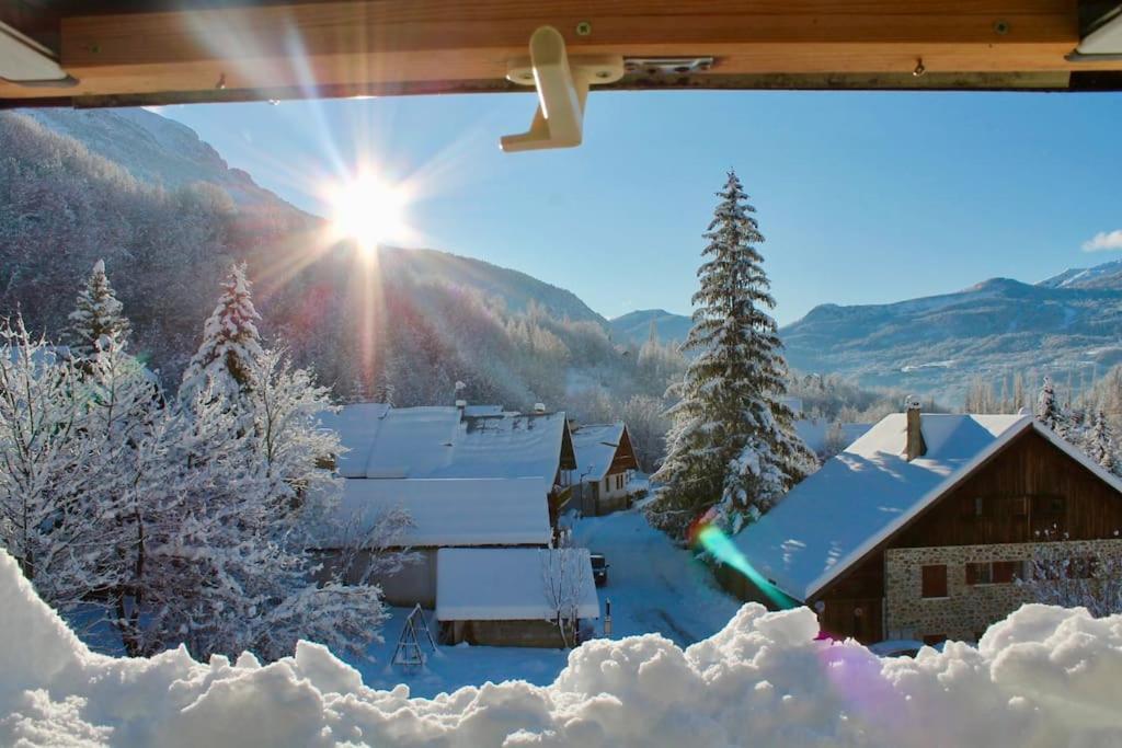 Bel Appartement - Parc National Des Ecrins 佩尔武 外观 照片